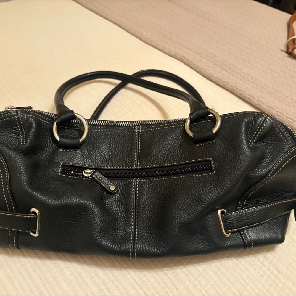 Black Textured Leather Handbag - Picture 2 of 4